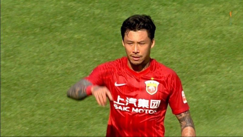 上轮英联杯，切尔西在主场2-0轻取布莱克本，球队顺利晋级本轮。